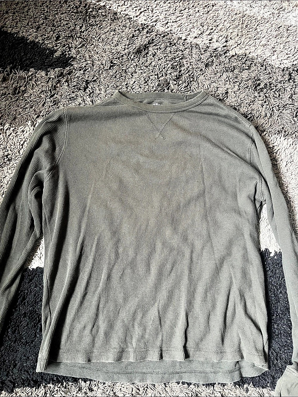 Old Navy Long-Sleeve Thermal-Knit Crew-Neck T-Shirt Sweater in Green